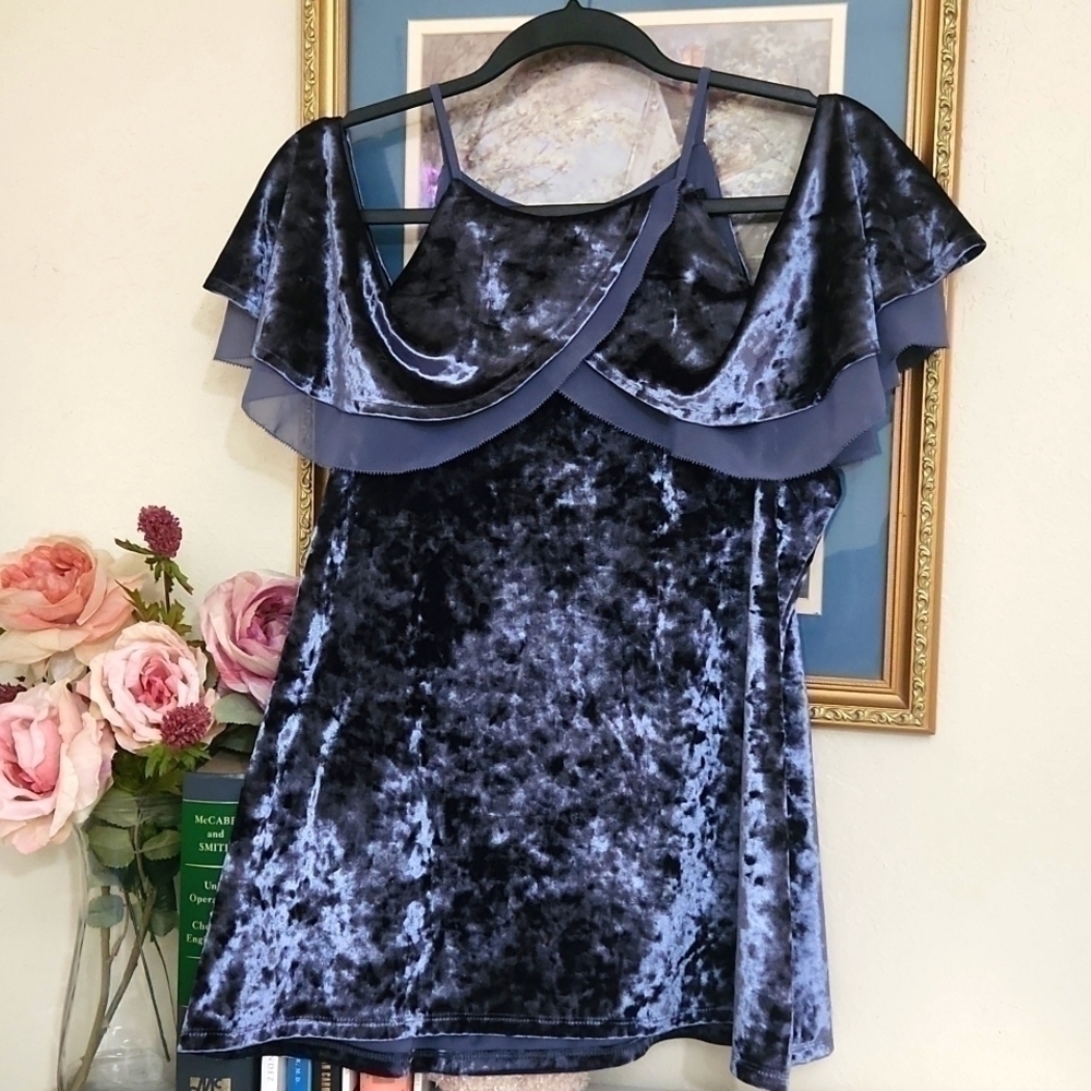 Crushed Velour WHBM Cold Shoulder Top Size Large Sexy Flirty Date Night Dance - Picture 3 of 11